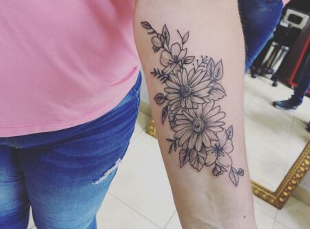 tatuagem-feminina-floral