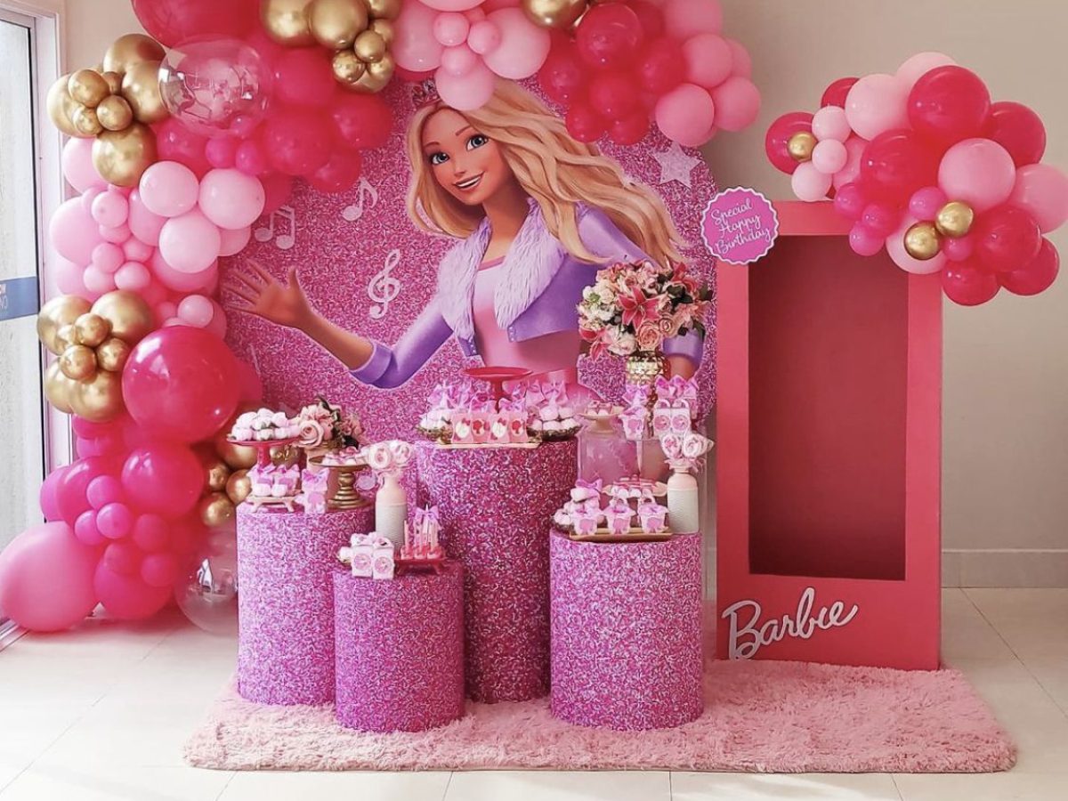 como-fazer-decoracao-da-barbie