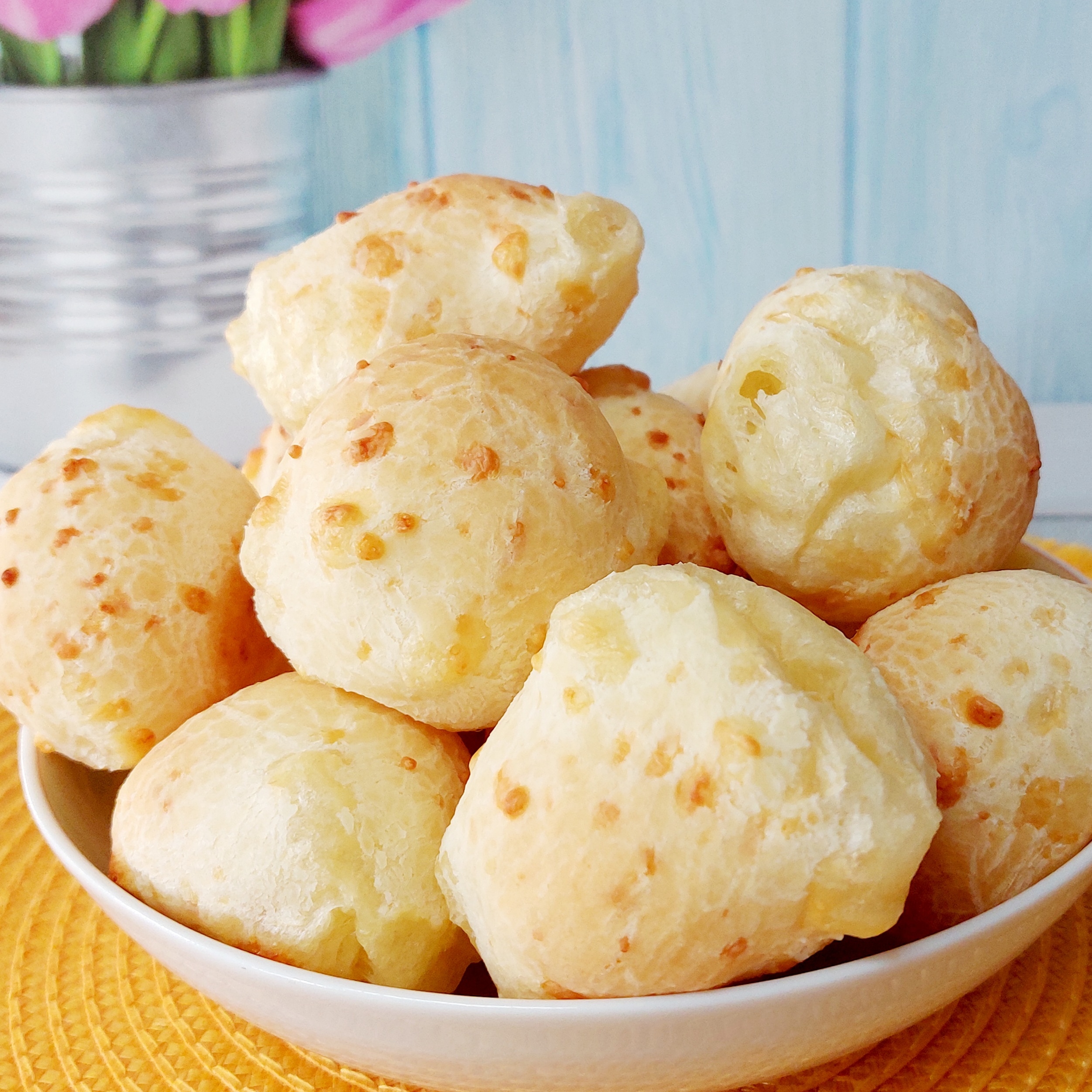 pao-de-queijo-facil-e-delicioso