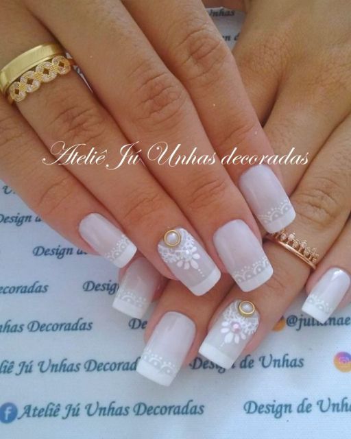 Unha Decorada Branco