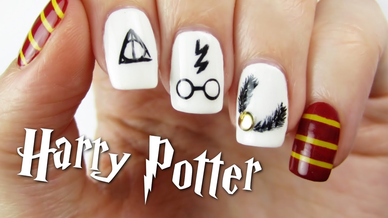 Harry Potter Decorated Nail