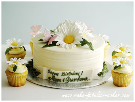 Decorated Cake Daisies