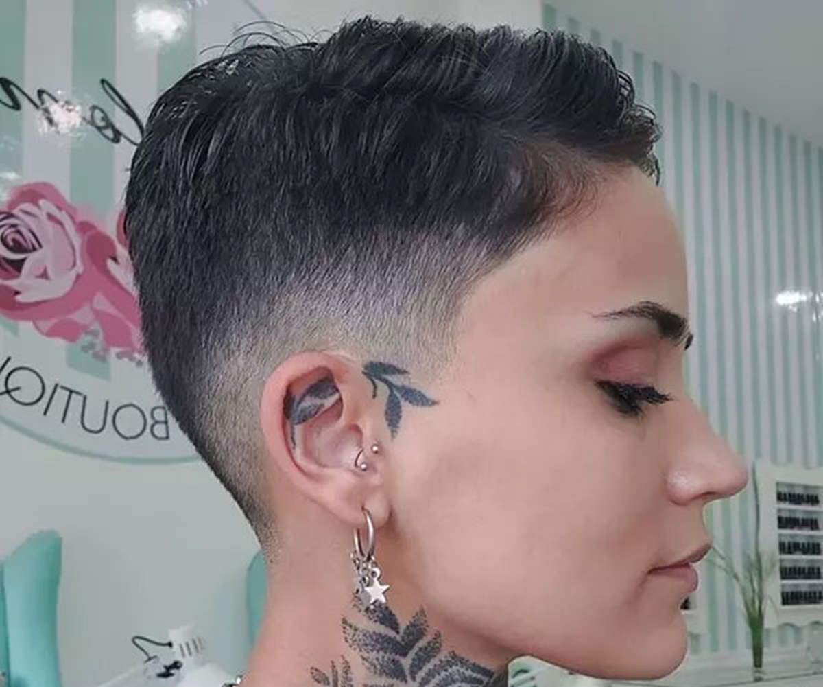 corte-de-cabelo-moicano-feminino