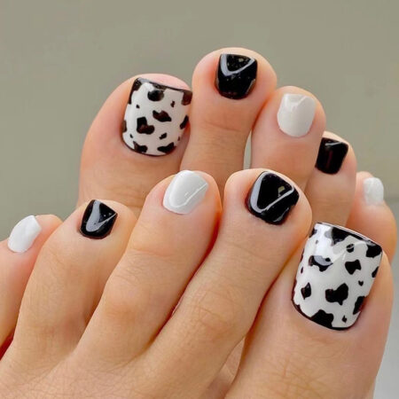 unhas-decoradas-do-pe-com-flores