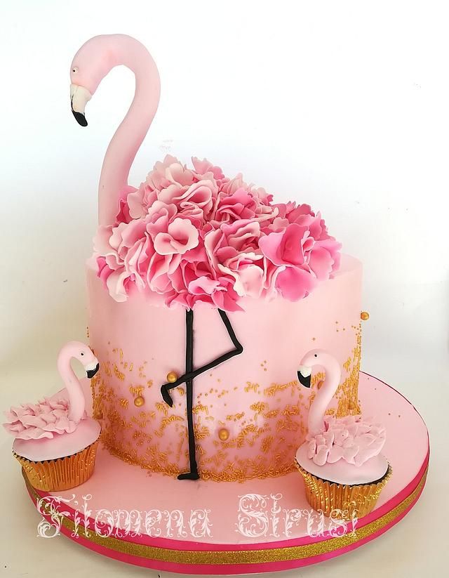 Flamingo Decorated Cake