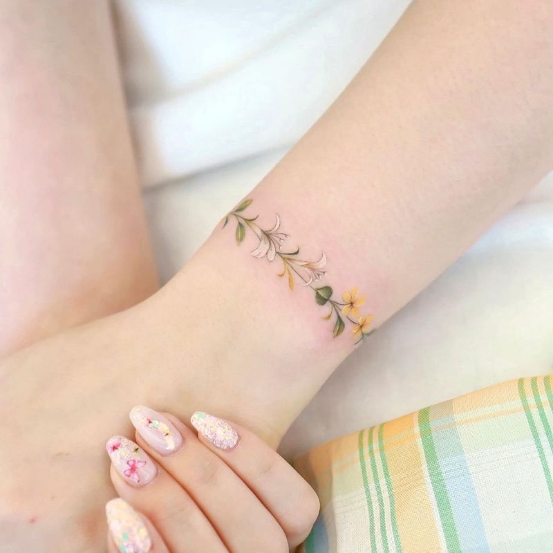 female bracelet tattoo