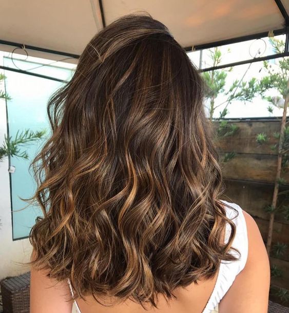 Corte de Cabelo Feminino Médio