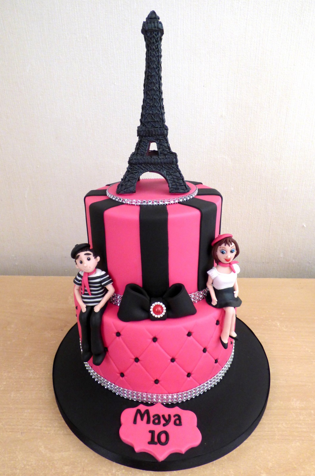 Paris decorated cake