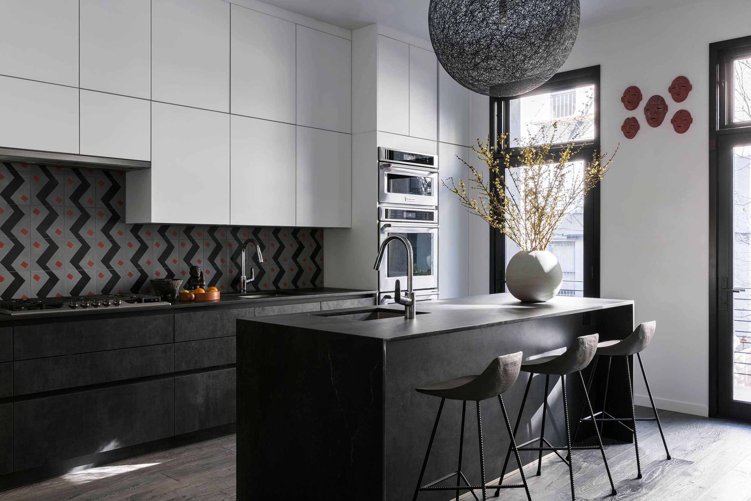 Black Kitchen Decoration