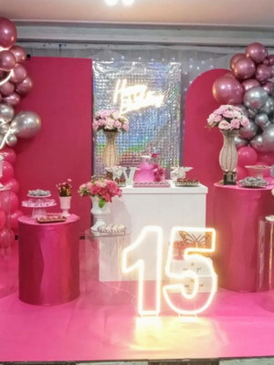 decoracao-de-festa-de-15-anos-rosa