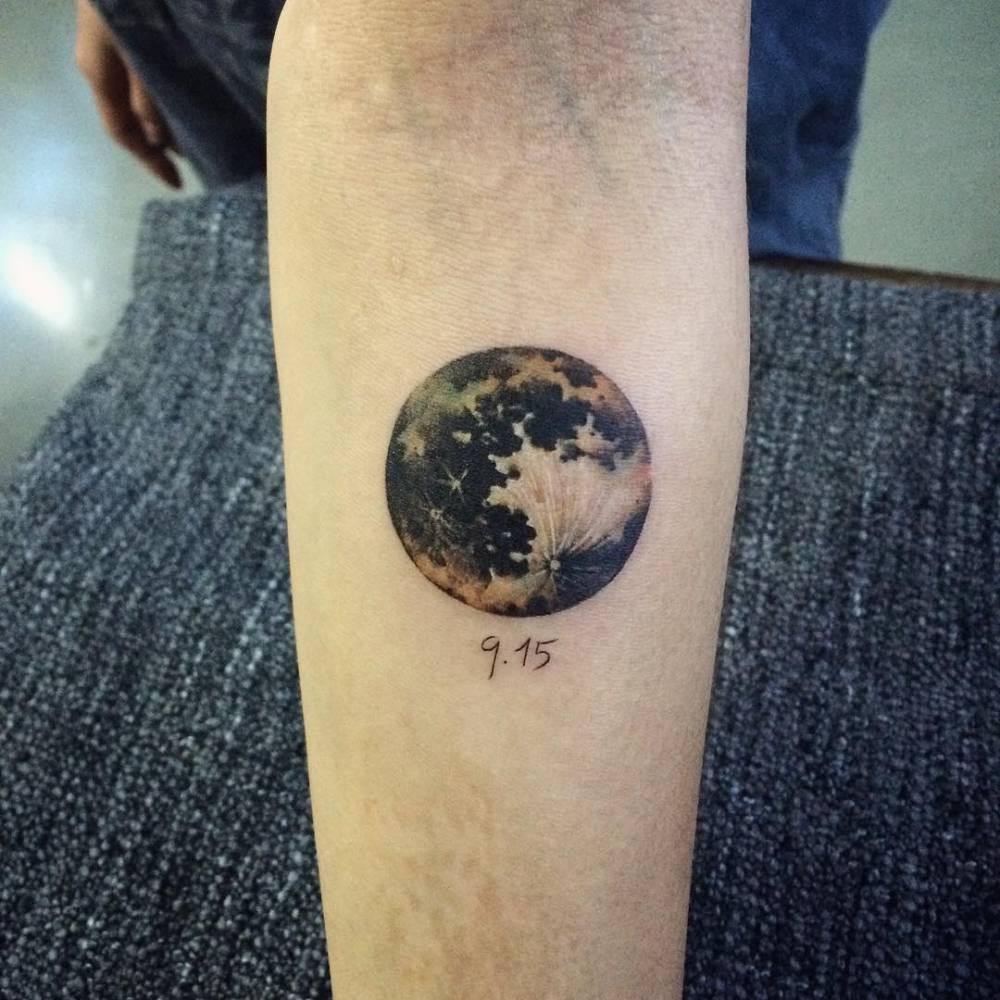 moon tattoo