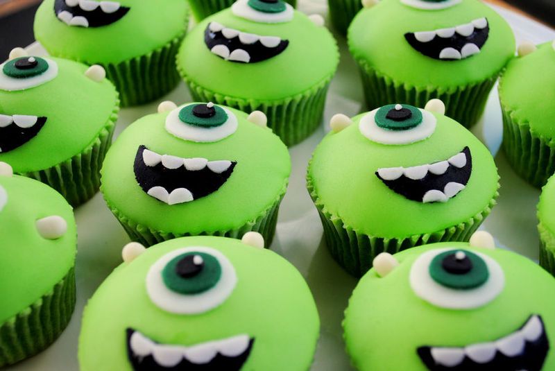 Decorated Cake Monsters Sa