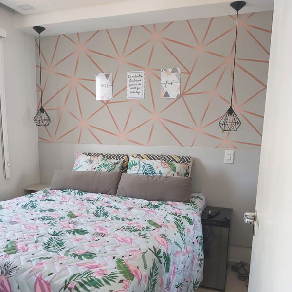 quarto-adulto-rosa