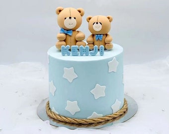 Teddy bear decorated cake