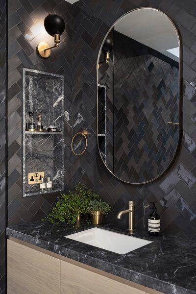 Bathroom Decoration with Black Granite