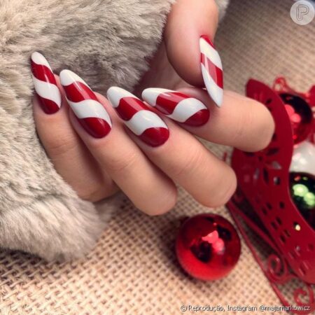 fotos-unhas-decoradas-com-vermelho-e-branco