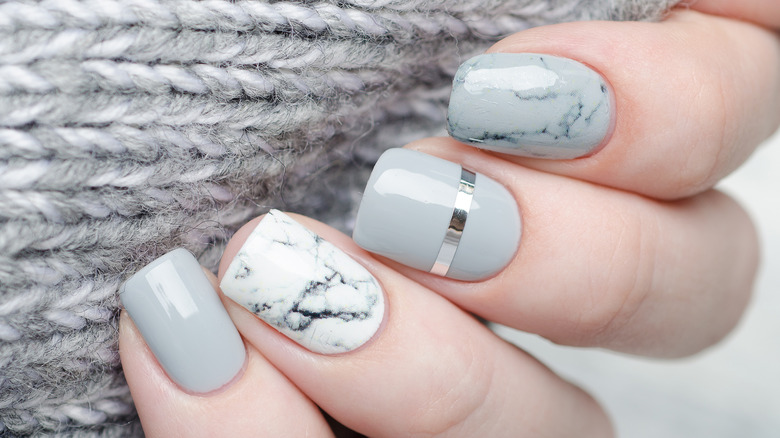 gray nail art