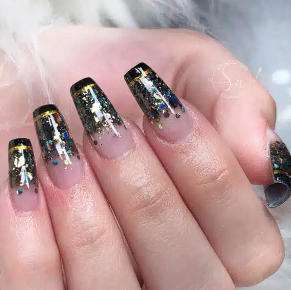 unhas-pretas-encapsuladas