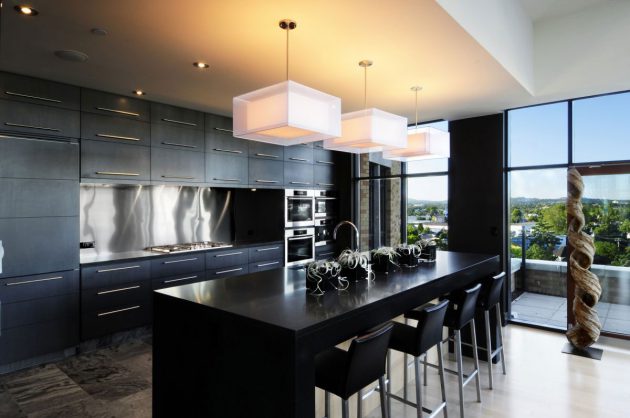 Black Kitchen Decoration