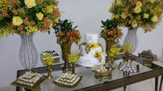 Modelos de Decoracao Bodas De Ouro