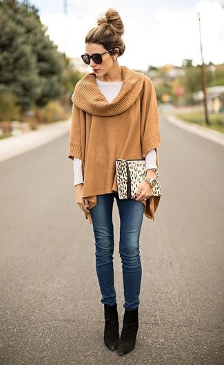 Fashion Look with Poncho