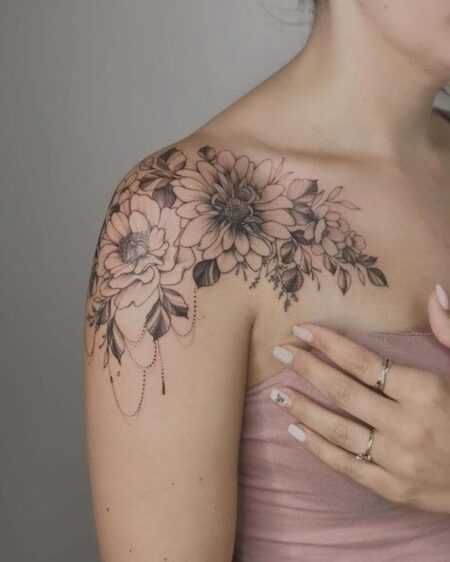 tatuagem-feminina-floral