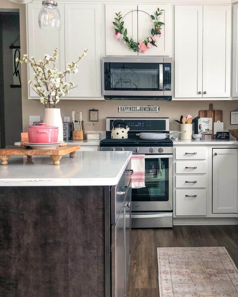 Decoration of Pink Kitchens