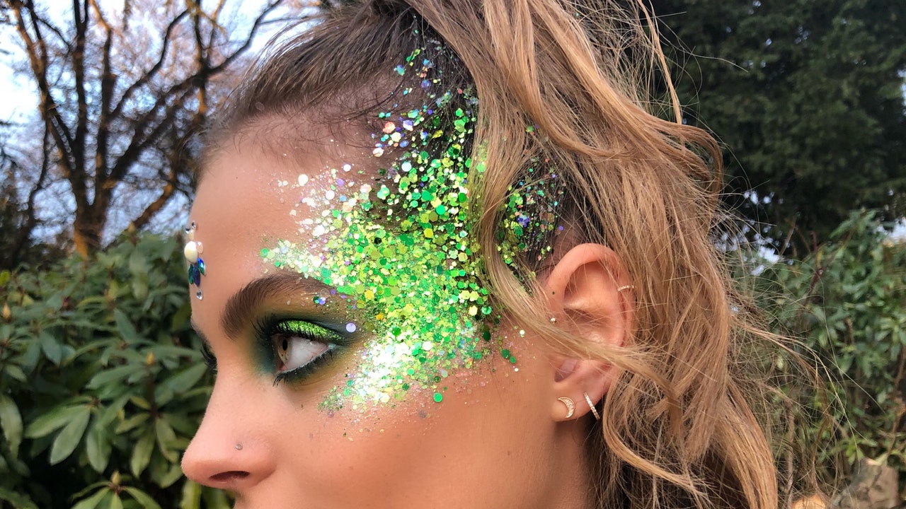 Makeup With Glitter