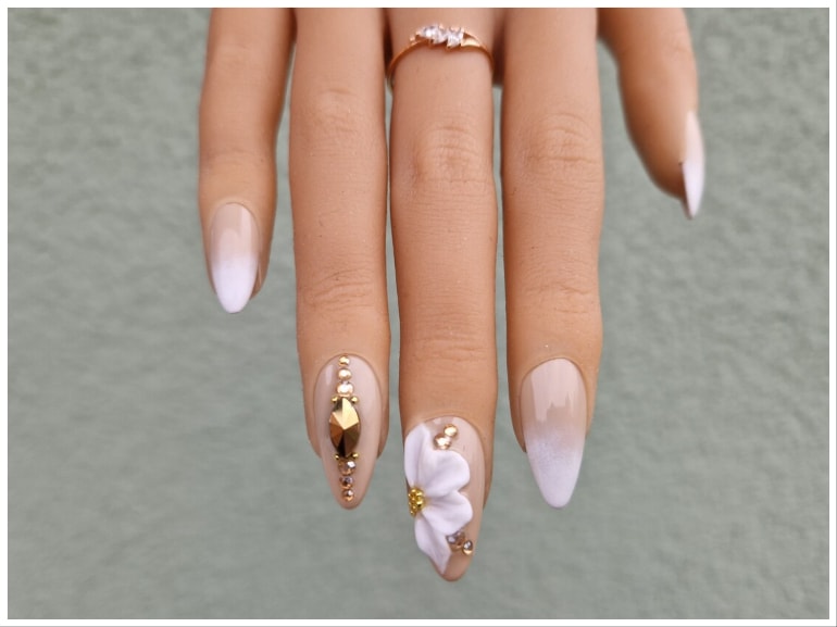 baby boomer nails