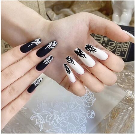 Black and White Decorated Nail