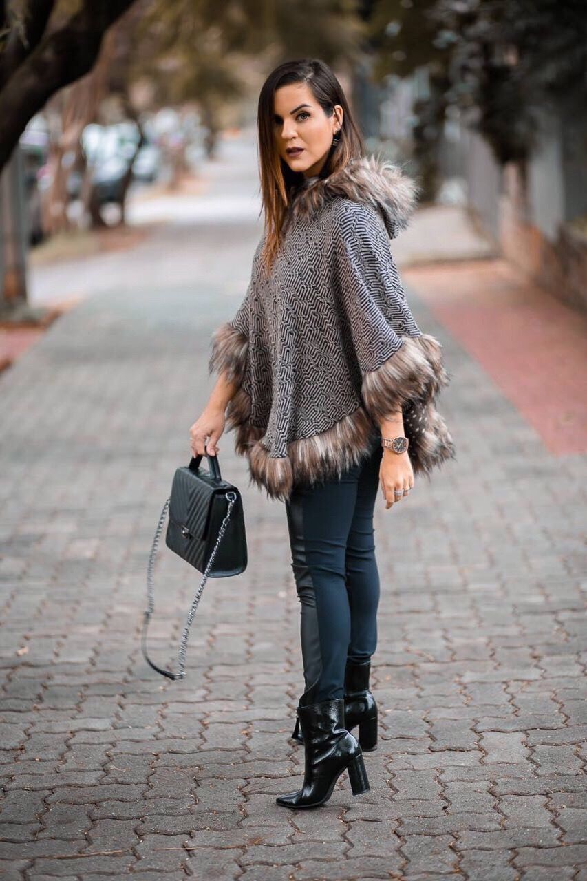 Look com Poncho