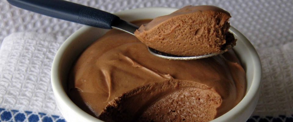 mousse-de-chocolate-hiper-facil-e-mega-gostoso