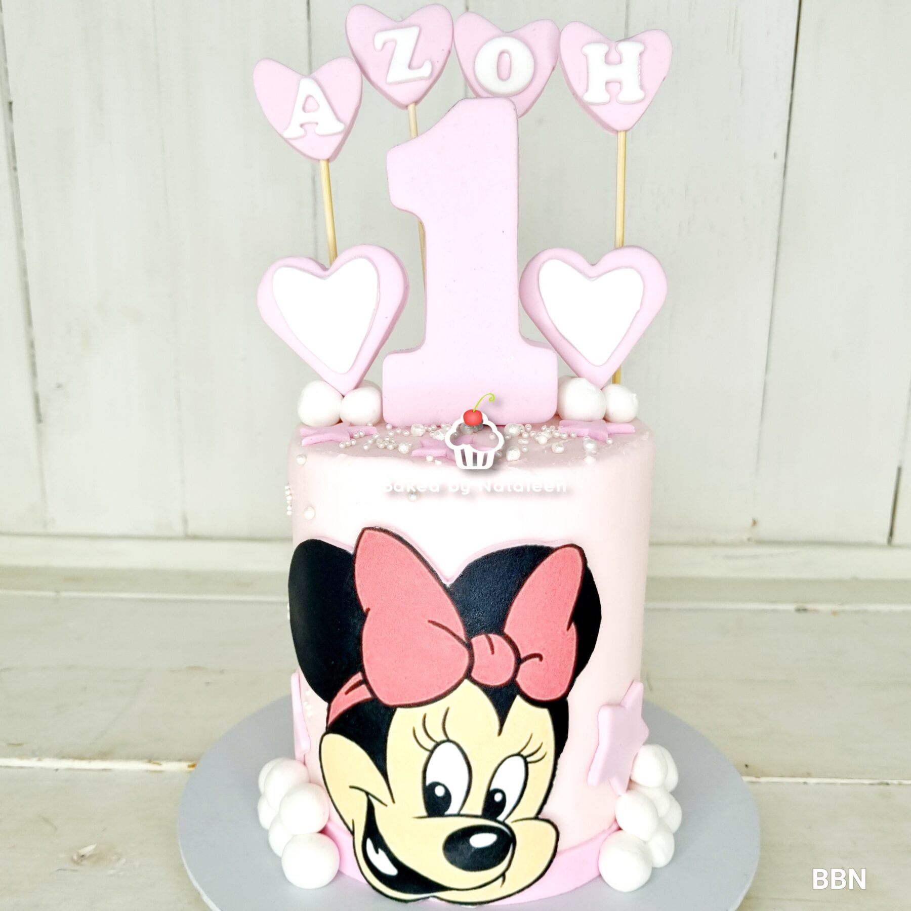 Minnie Decorated Cake