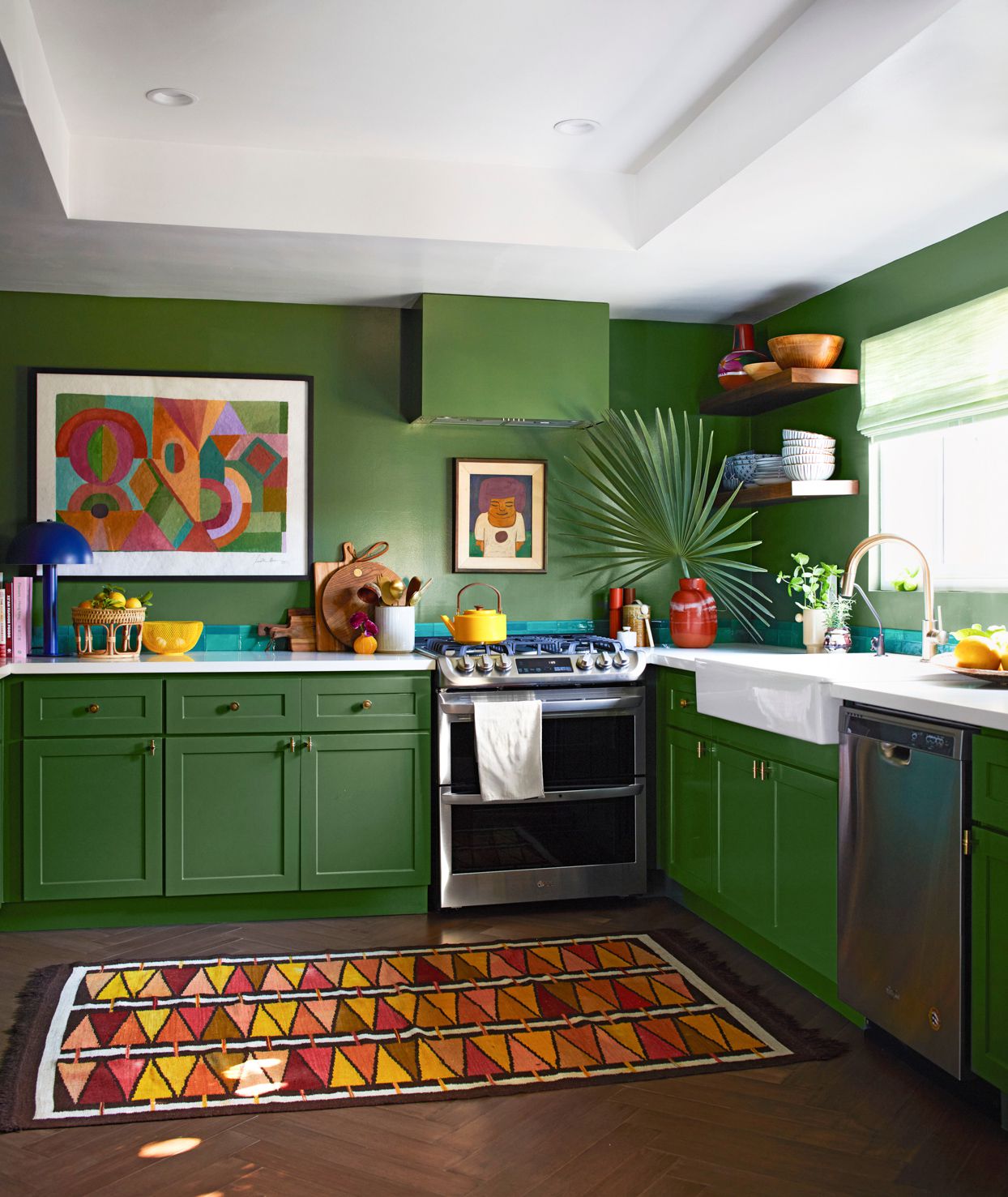 Kitchen Color Decoration