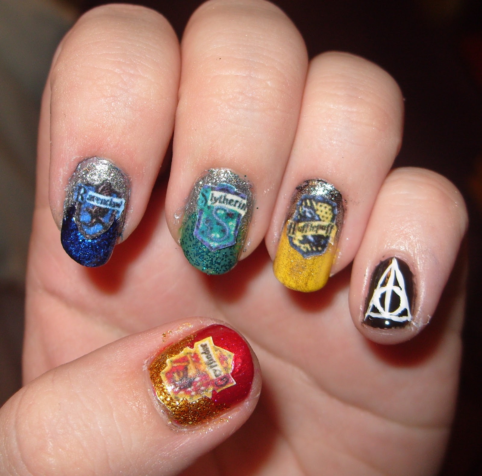 Harry Potter Decorated Nail