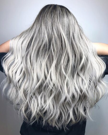 cabelo-platinado-cinza