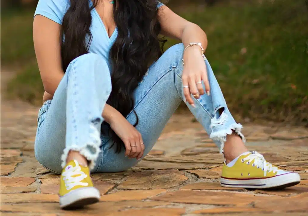 look-azul-e-amarelo