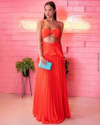 maquiagem-para-casamento-vestido-coral