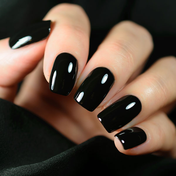 unhas-grandes-pretas