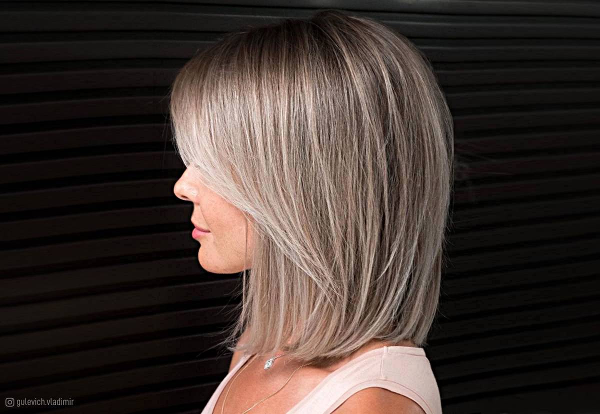 women's medium layered haircut