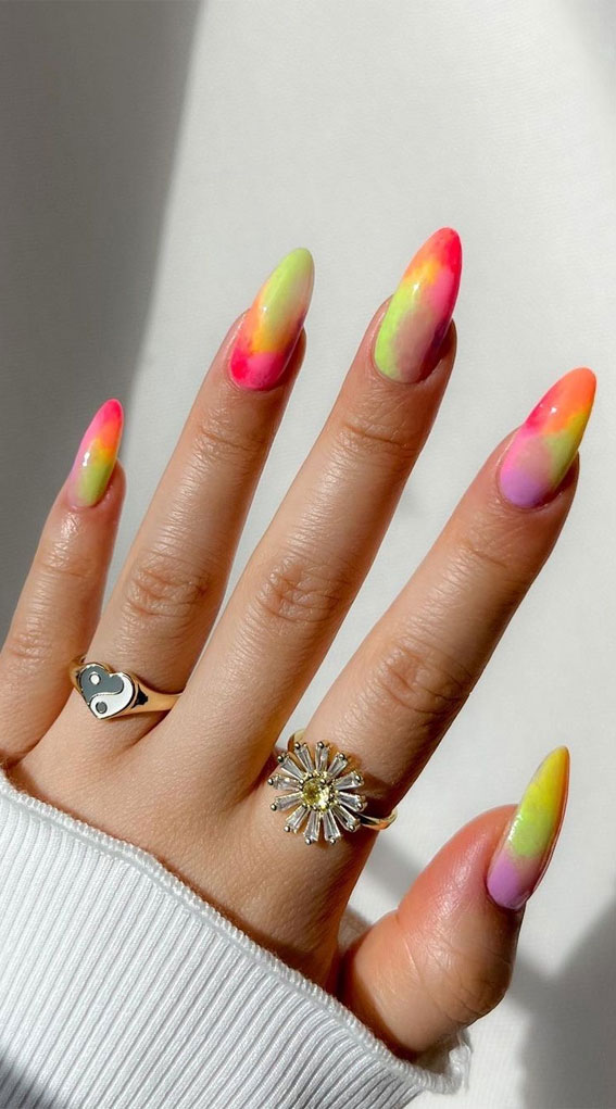 neon nails