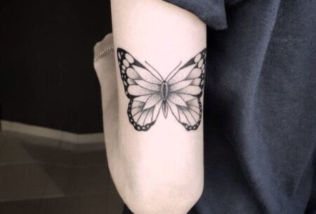 tatuagem-feminina-borboleta-no-braco