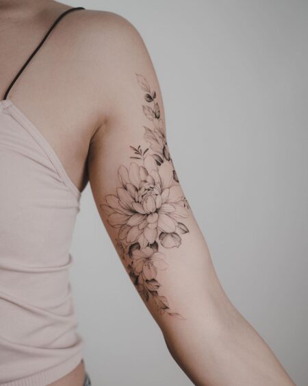 tatuagem-feminina-floral