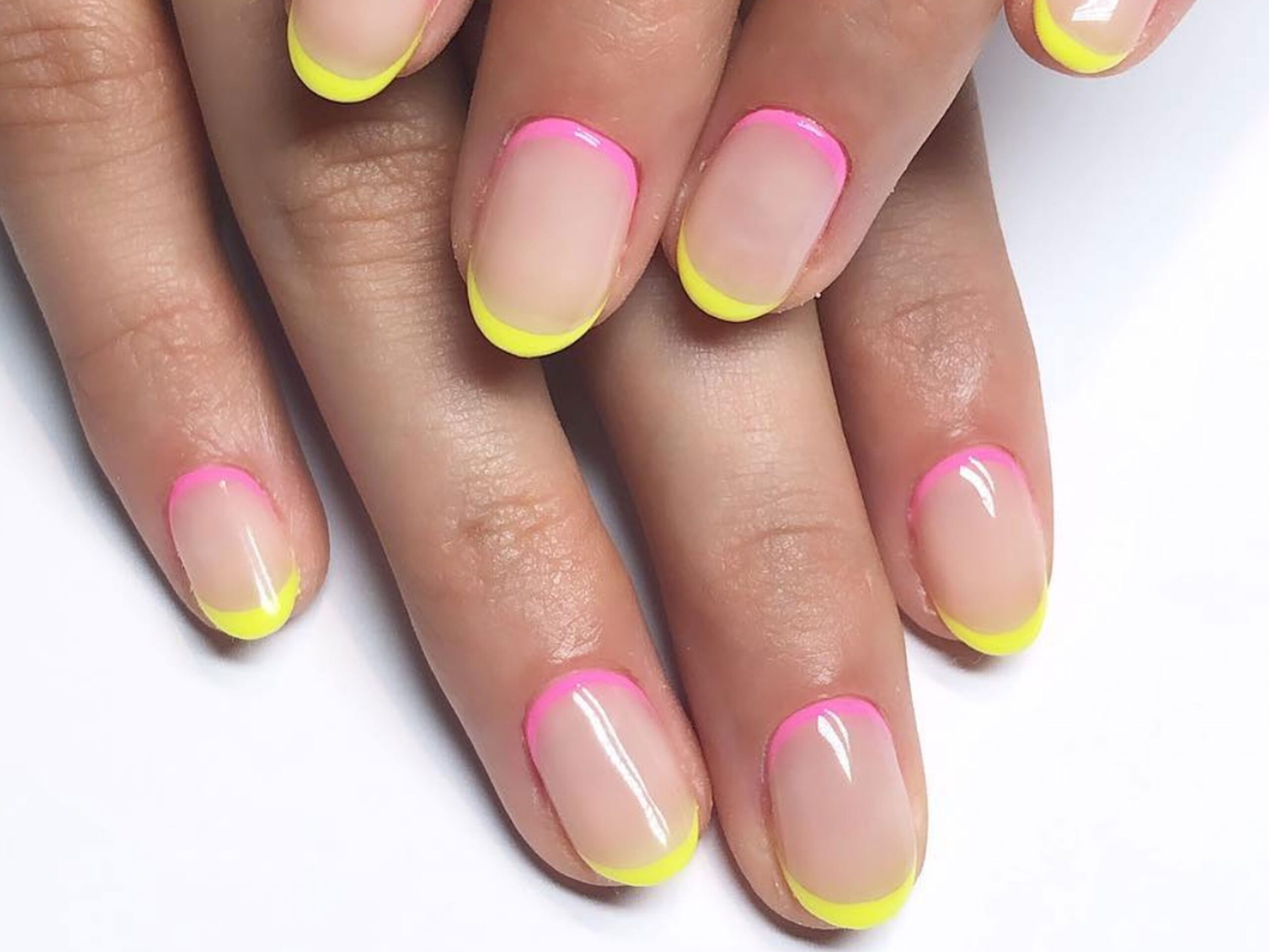 neon nails