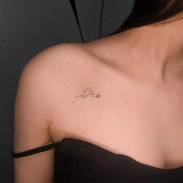 tatuagem pequena feminina