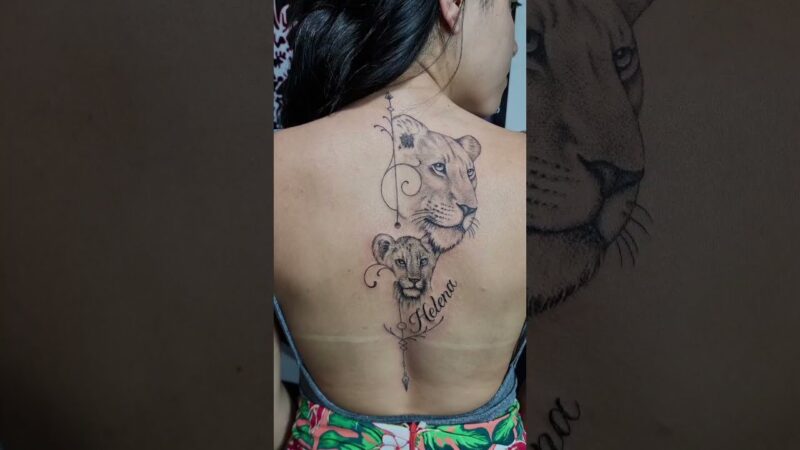 tatuagem feminina leoa