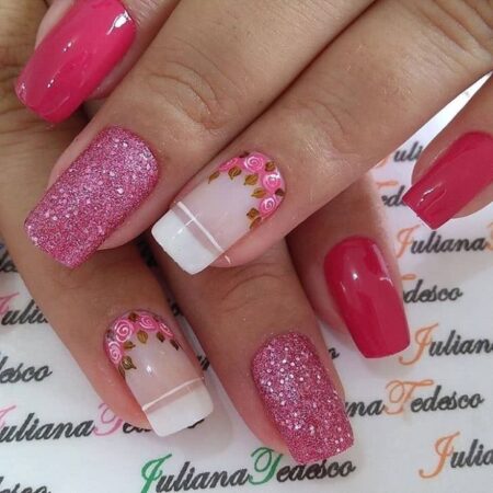 Unha Rosa com Glitter