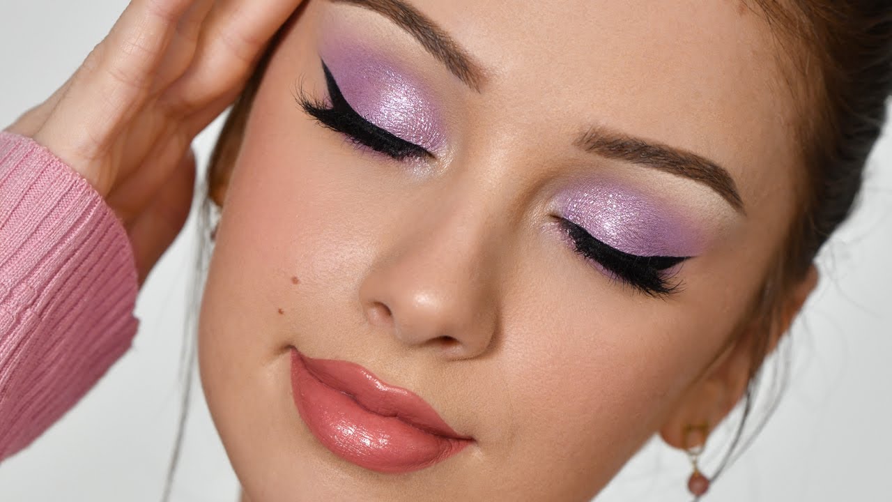 Lilac Makeup Idea