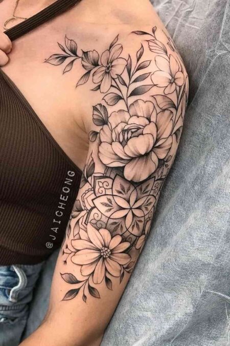 tatuagem-feminina-floral