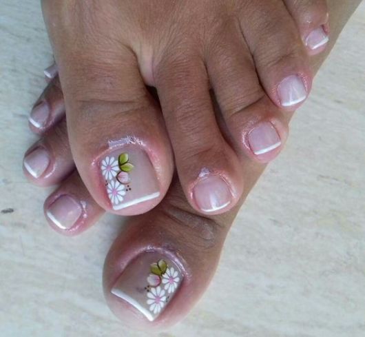 Unhas Do Pé Com Flores